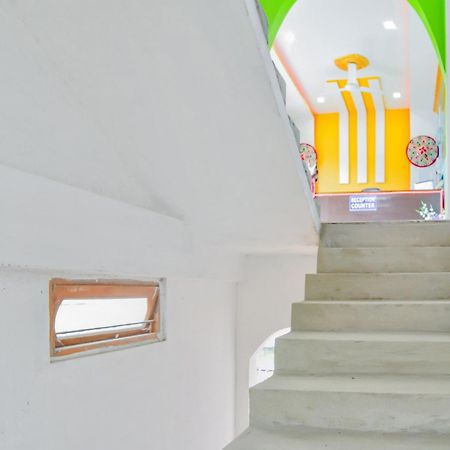 Spot On Nirvaan Guest House Kaharpara Exterior photo