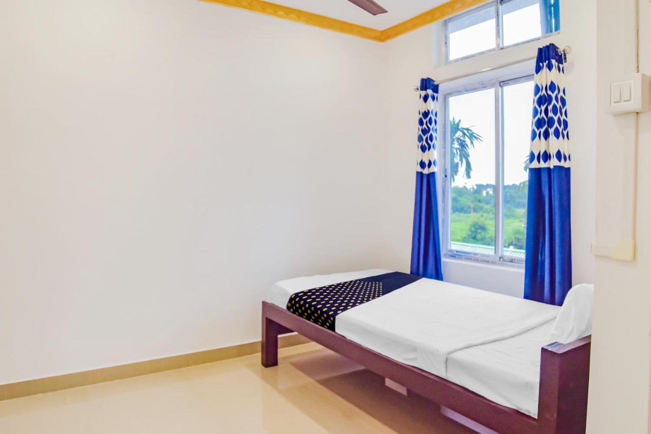 Spot On Nirvaan Guest House Kaharpara Exterior photo