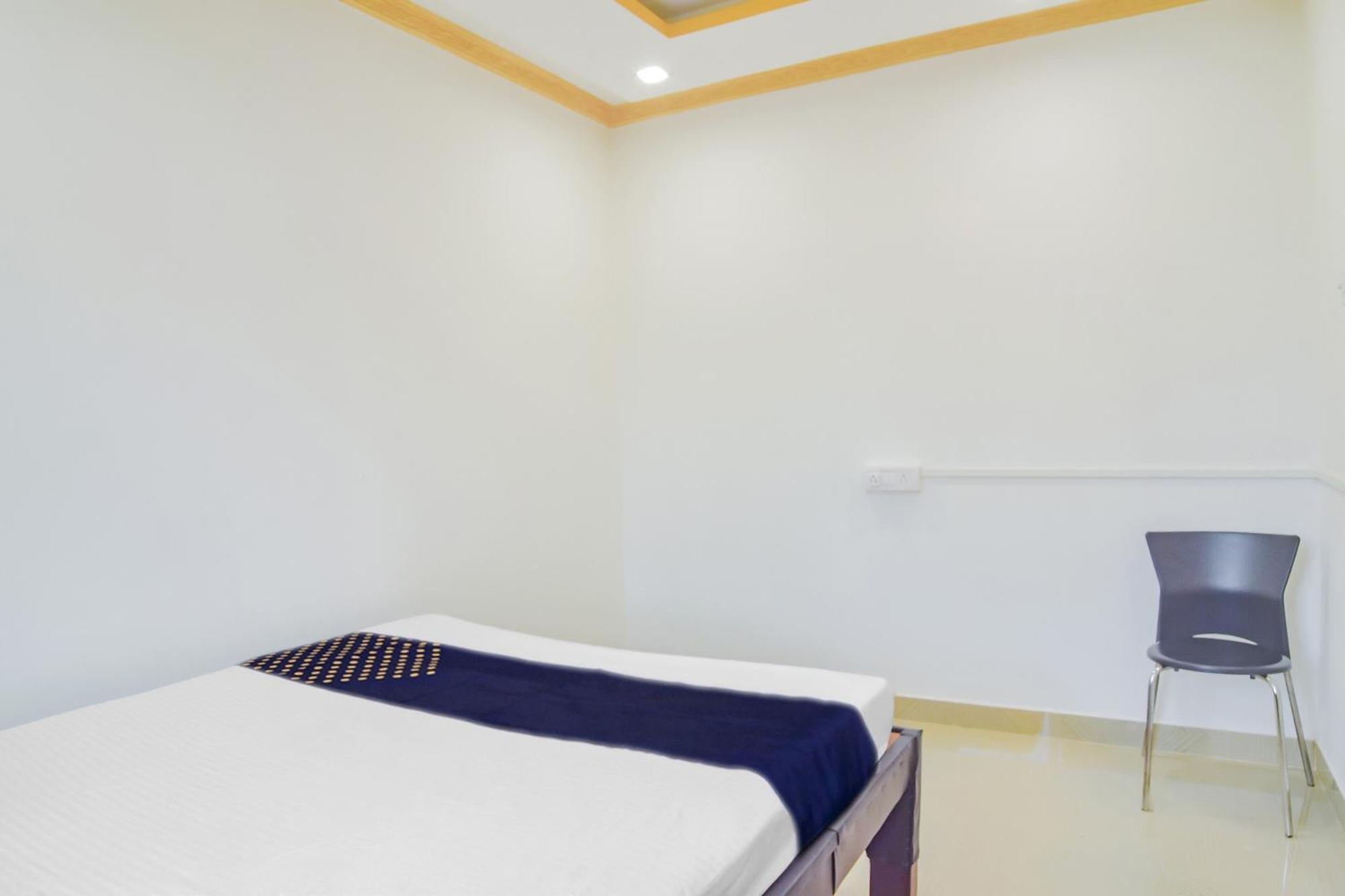 Spot On Nirvaan Guest House Kaharpara Exterior photo